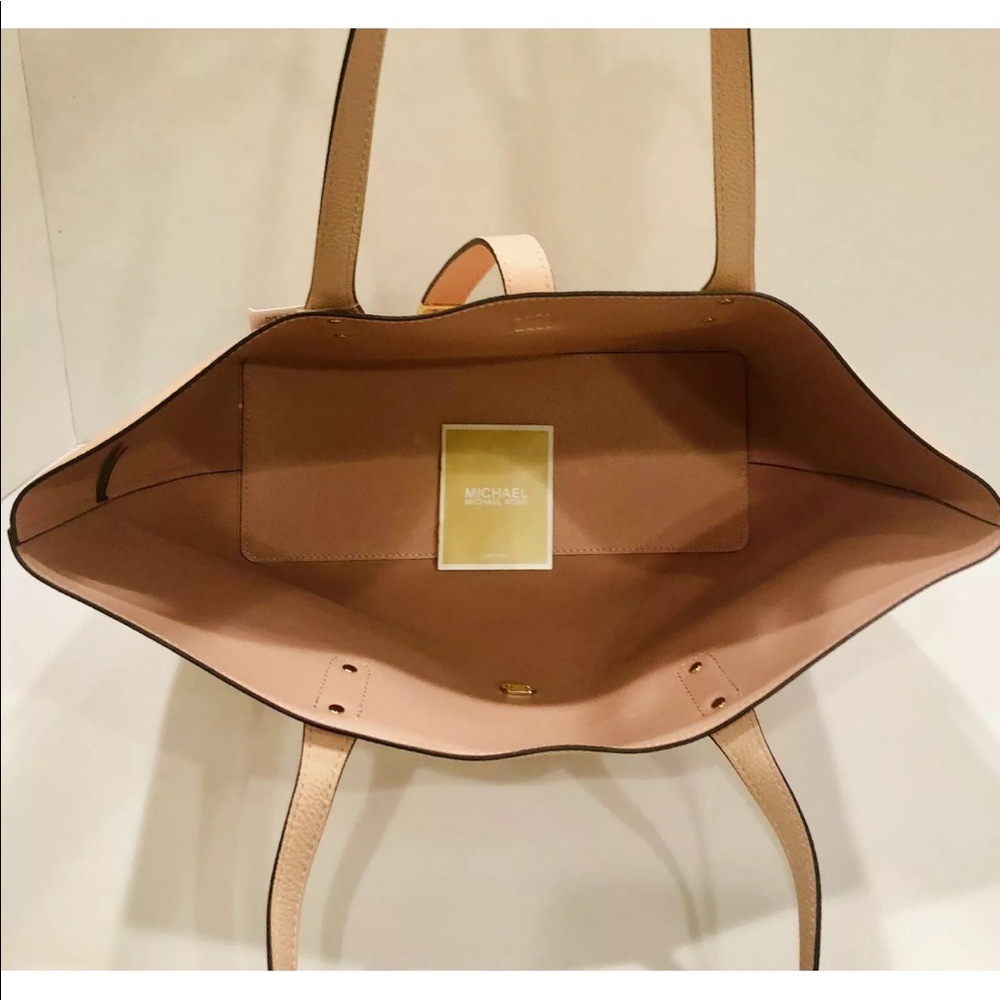 ‼️SOLD‼️Michael Kors Karson Large Tote Bag - Picture 6 of 8